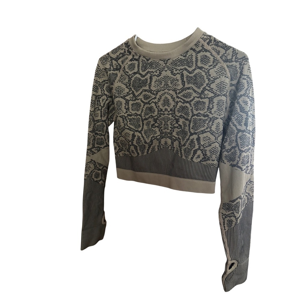 Maxxim Womens XL Snakeskin Seamless Long Sleeve Crop Top Activewear Tan Gray